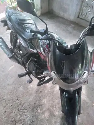 Bajaj Discover 2010