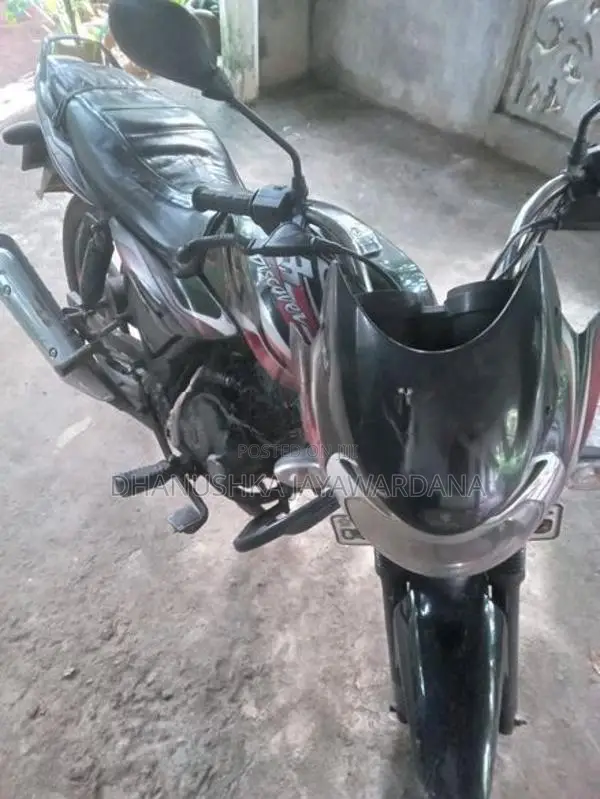 Bajaj Discover 2010
