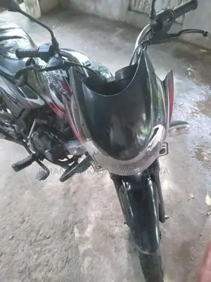 Bajaj Discover 2010