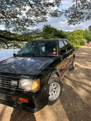 Mitsubishi Lancer box 1982