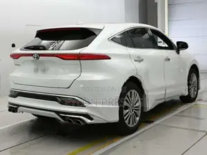 Toyota Harrier 2024