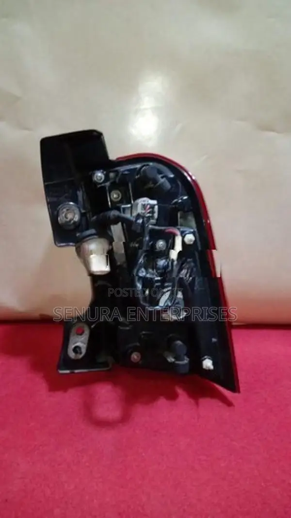 Suzuki Ignis Ff 21S Tail Light Lh