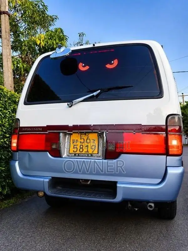 Toyota Dolphin LH113 1990