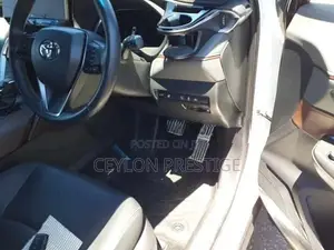 Toyota Harrier 2024