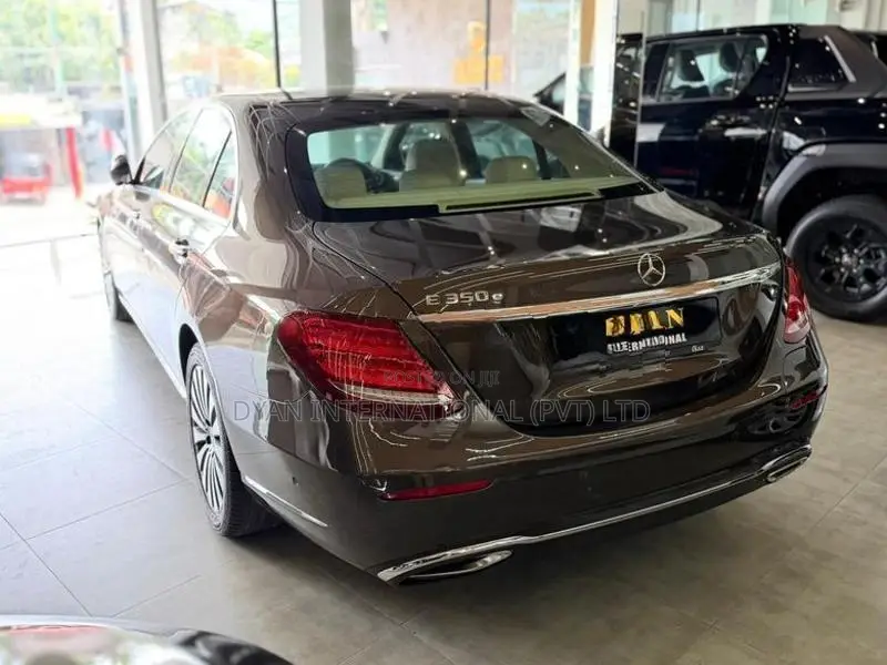 Mercedes Benz E350 PRIMIUM PLUS PACKAGE 2017