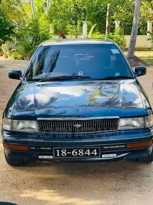 Toyota Corona 1990