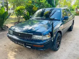 Toyota Corona 1990