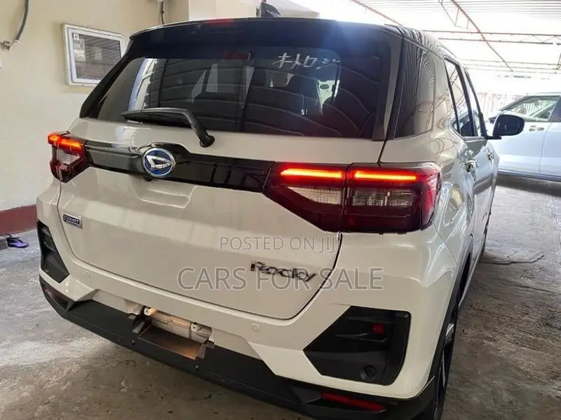 Daihatsu Rocky Hybrid 2025