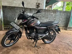 Bajaj Discover 125 M 2015
