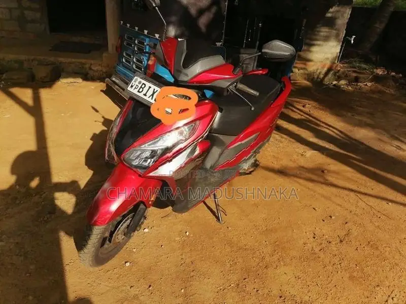Honda Grazia 125 2019