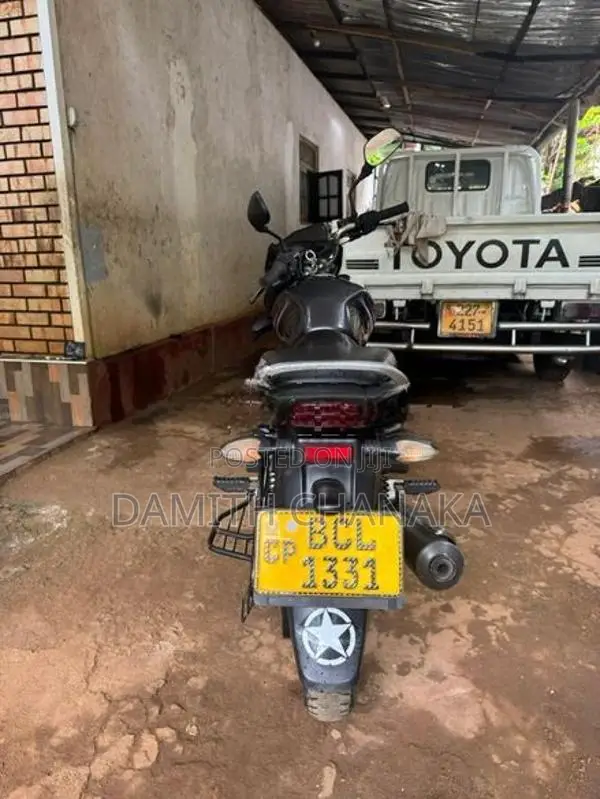 Bajaj Discover 125 M 2015