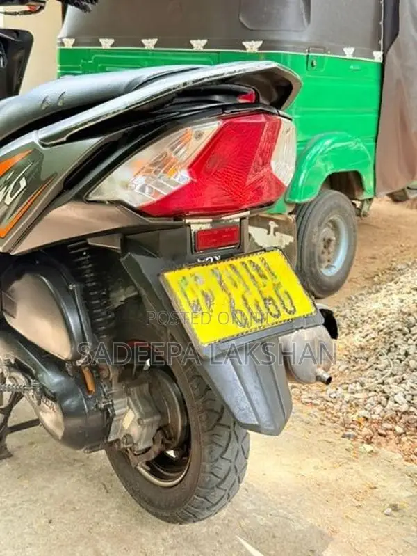 Honda Dio 2018