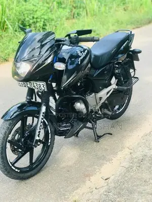 Bajaj Pulsar 150 black 2016