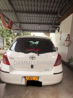 Toyota Vitz 2007