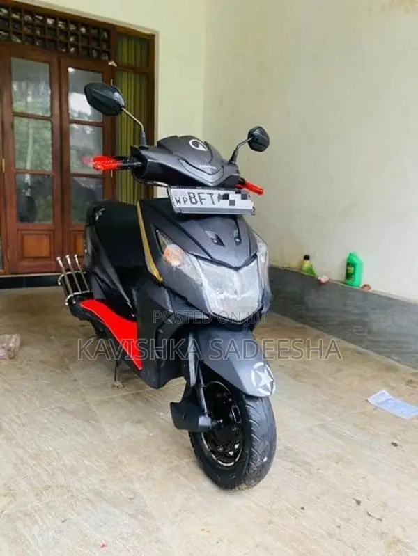 Honda Dio 2017