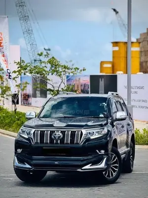 Toyota Land Cruiser Prado TX 2017