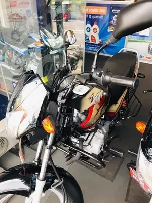 Bajaj CT100 2026