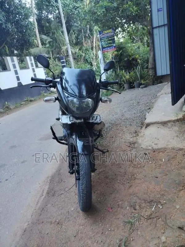 Bajaj Pulsar 180 2007