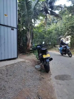 Bajaj Pulsar 180 2007
