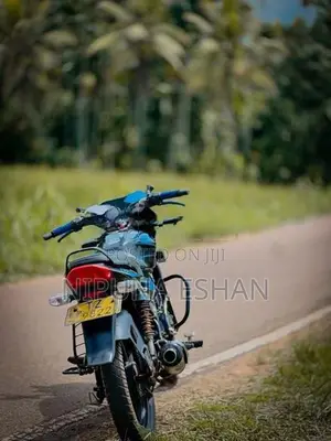 Bajaj Discover 2009