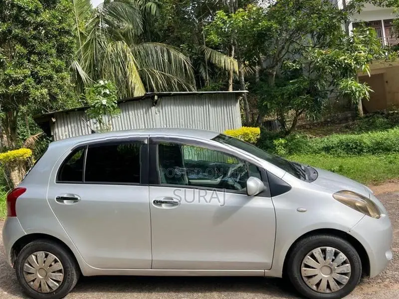 Toyota Vitz 2007