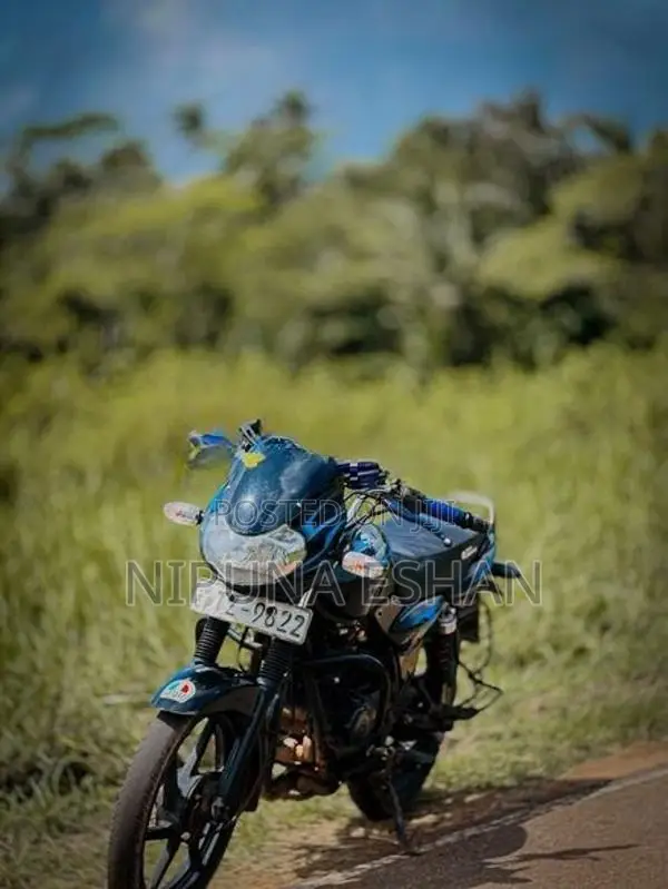 Bajaj Discover 2009