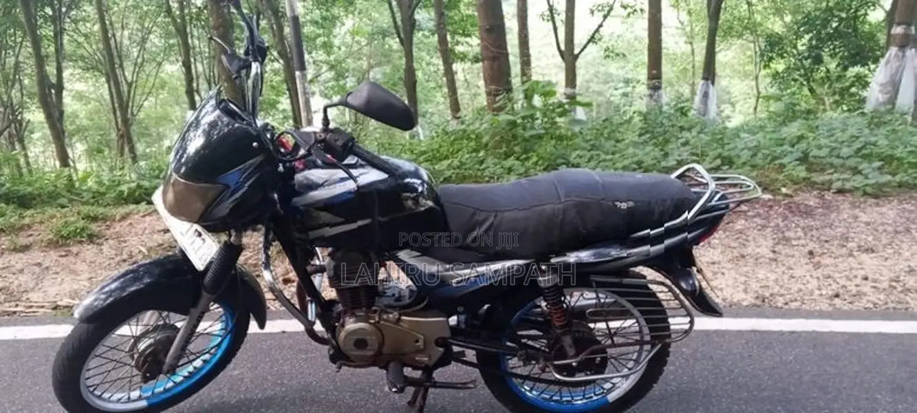 Bajaj CT100 2006