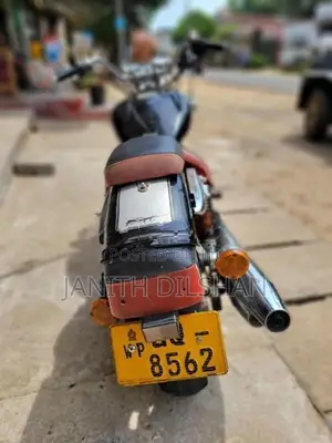Honda Custom cbx 125 2002