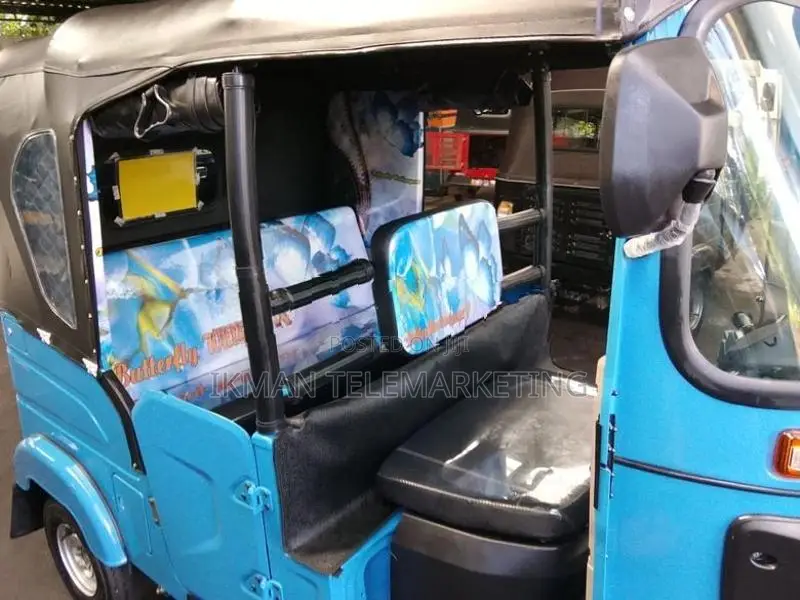 Bajaj RE 2026