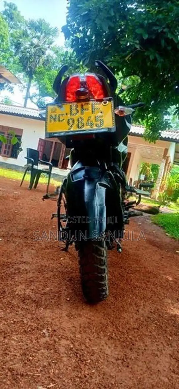 Bajaj Pulsar NS160 2017