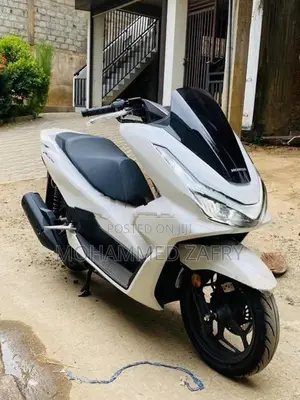 Honda PCX 2025