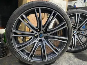 Tyers - 275 x 30 ZR 20
