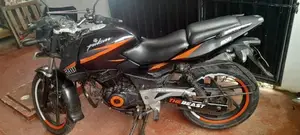 Bajaj Pulsar 200 2008