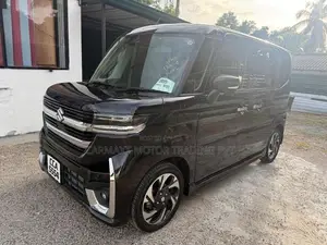 Suzuki Spacia XS Custom Turbo 2024