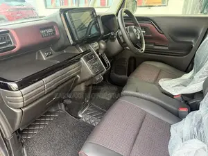 Suzuki Spacia XS Custom Turbo 2024