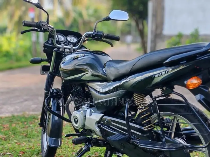 Bajaj Platina 2017