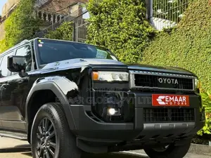 Toyota Land Cruiser Prado 250 2025
