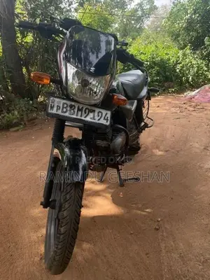 Bajaj Platina 100 2014