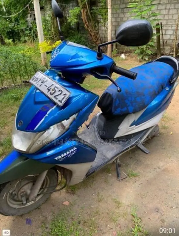 Yamaha Ray 2012