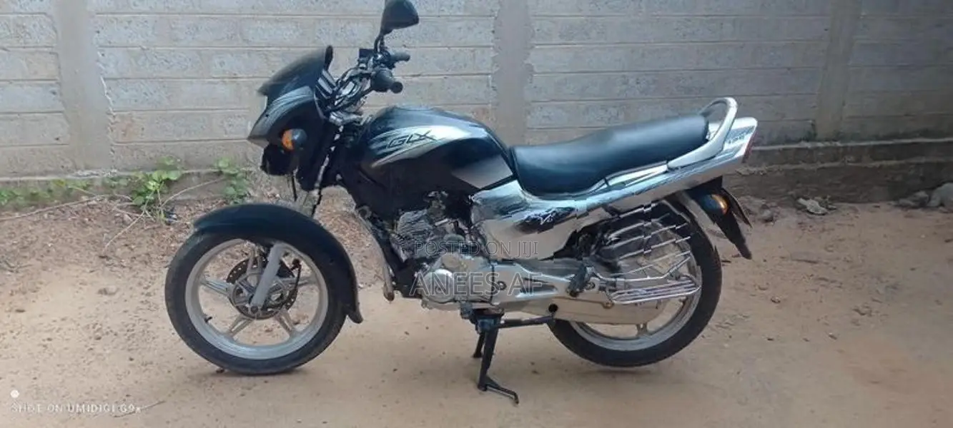 TVS Victor 2006