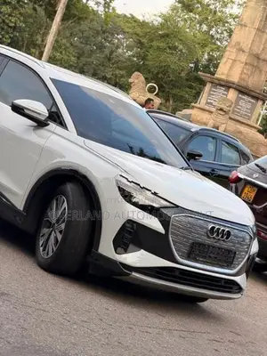 Audi Q4 Advance Higher Range 2024