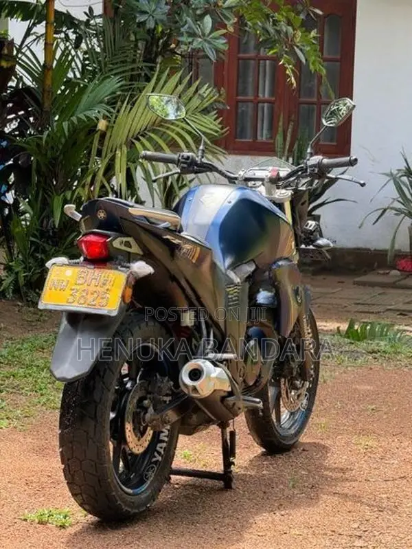 Yamaha FZs V2 Anniversary 2018