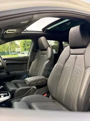 Audi Q4 Advance Higher Range 2024