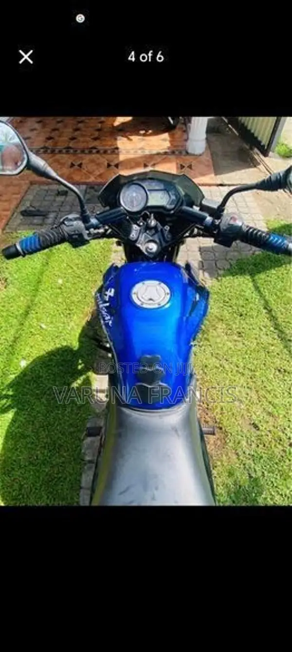 Bajaj Pulsar 135 LS 2012