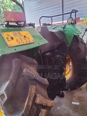 John Deere 5310 2009
