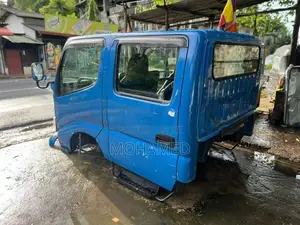 Toyota Dutro Crew Cab