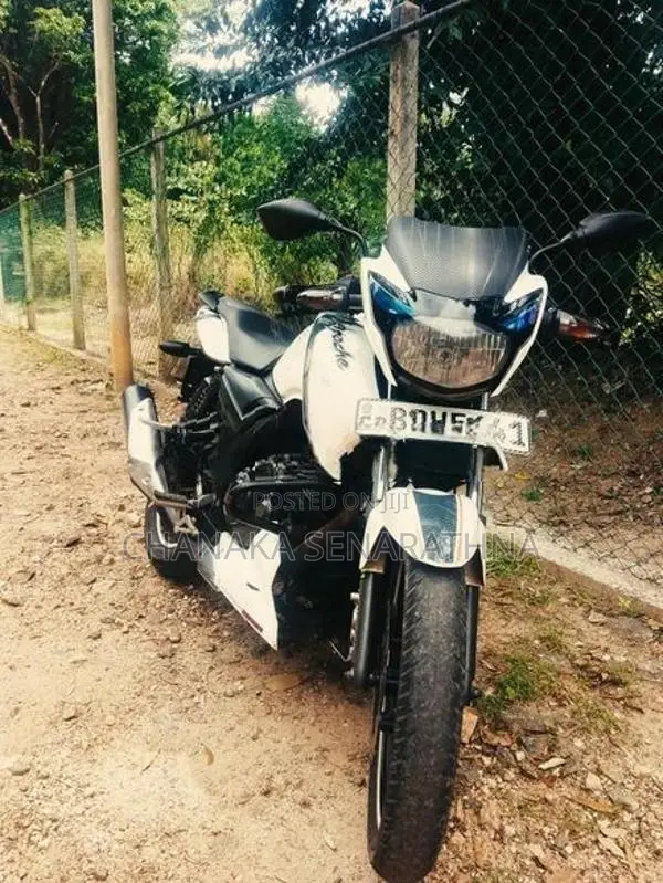 TVS Apache RTR 160 2016