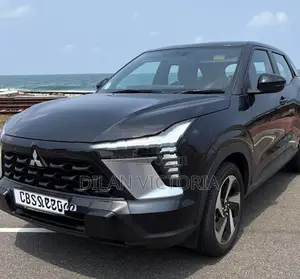 Mitsubishi Outlander 2025