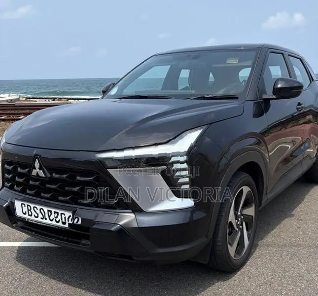 Mitsubishi Outlander 2025