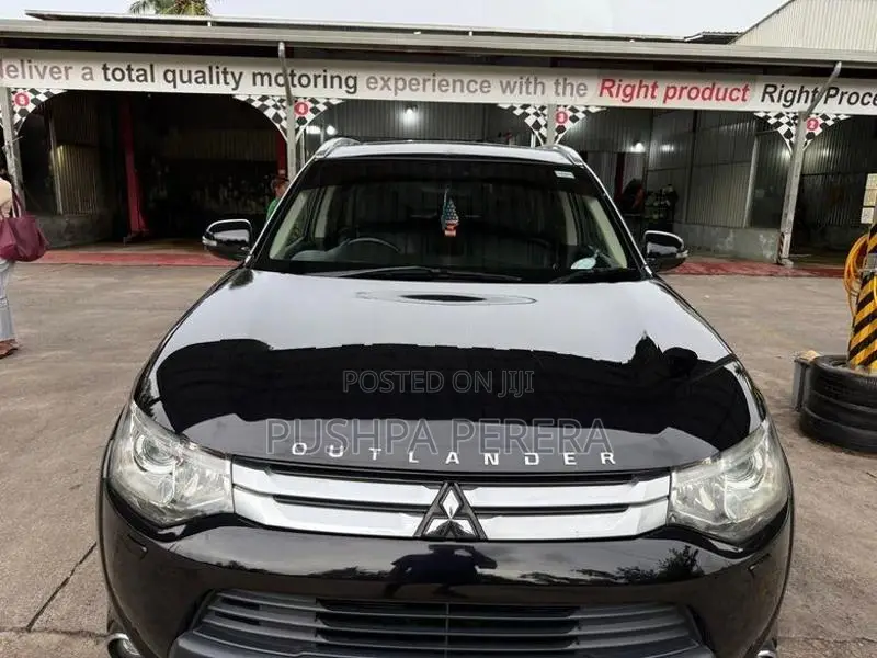 Mitsubishi Outlander 2014